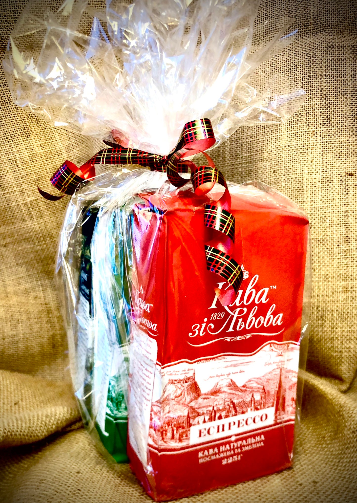 Gift 3 pcs 225g brewer's grind wrapped in cellophane