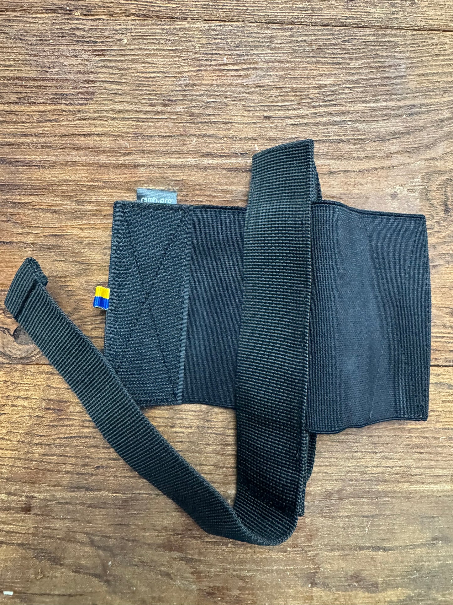 ДОСТАВЛЯЄТЬСЯ ПРЯМО ДО ПЕРЕДНЬОЇ ПОВ'ЯЗКИ Тримач джгута швидко вкл. Пов'язка джгутова розшнуровувальна Дніпро 2 покоління